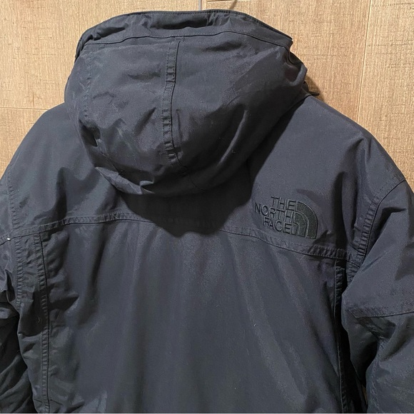 The North Face Men’s Winter Jacket - Picture 7 of 9